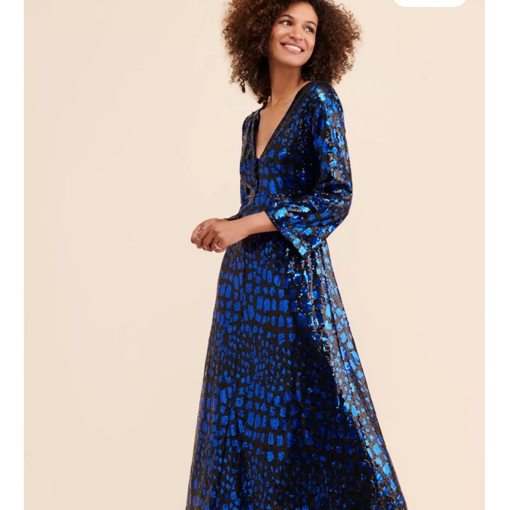 $495 Antik Batik Evening Of Sequin Gown